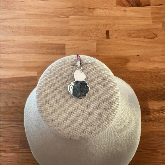 Turquoise Sterling Silver Pendant - Picture 3 of 8